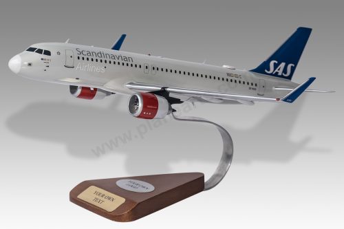 Airbus 320 NEO SAS Scandinavian Wood Replica Scale Model Aircraft